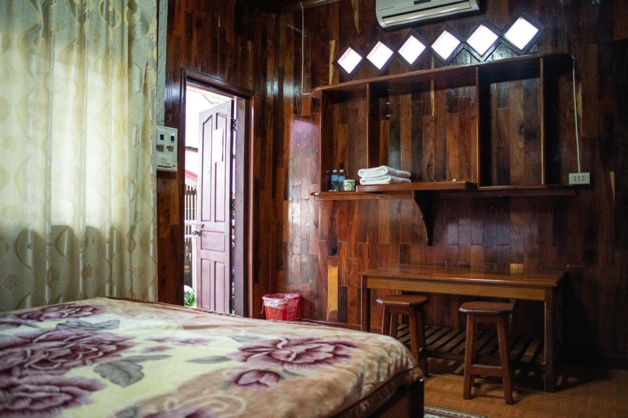 Song Lao Guesthouse Thakhek Zewnętrze zdjęcie